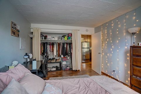 Surf and Surfside apartments and townhomes in Downtown Madison, WI. Fully Furnished, studio, one bedroom, 2 bedroom. Lake views. Managed by Wisconsin Management Company